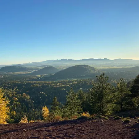 Le Les Chataignes Semesterbostad
